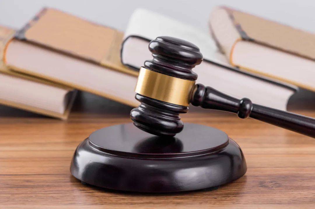 绍兴最新医保套现犯不犯法方法分析(最方便真实的绍兴医保套现金犯法?方法)